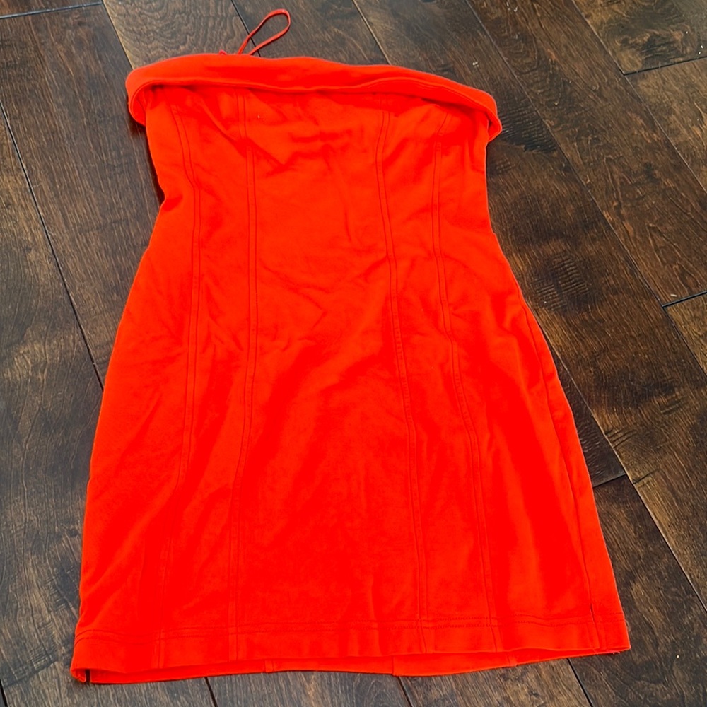 Orange strapless dress